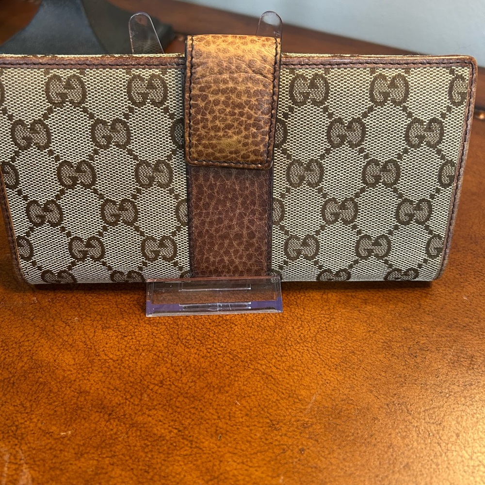 Gucci Distressed Wallet